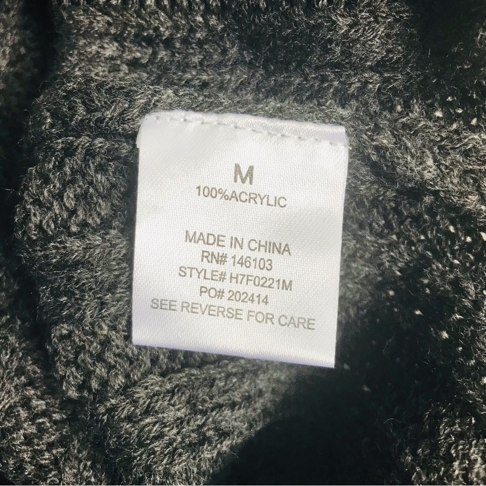 NWT Hippie Rose 🌹Sweater Medium - Picture 5 of 6